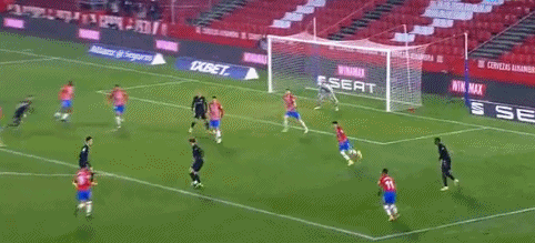 梅西荣膺美职联年度MVP，成北美体坛连续获奖伟大球员